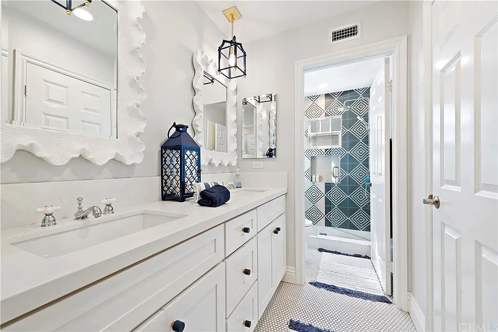 How to Design a Coastal Home Without Overdoing the Beach Theme