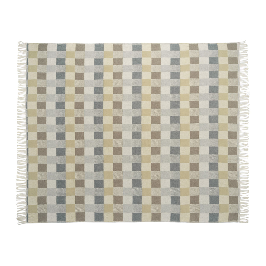 Cintia Throw | D.V. KAP Home
