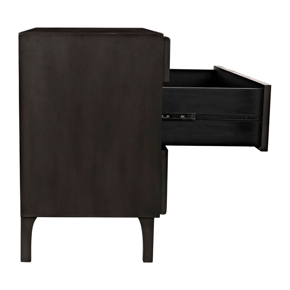 Daryl Dresser, Pale by NOIR