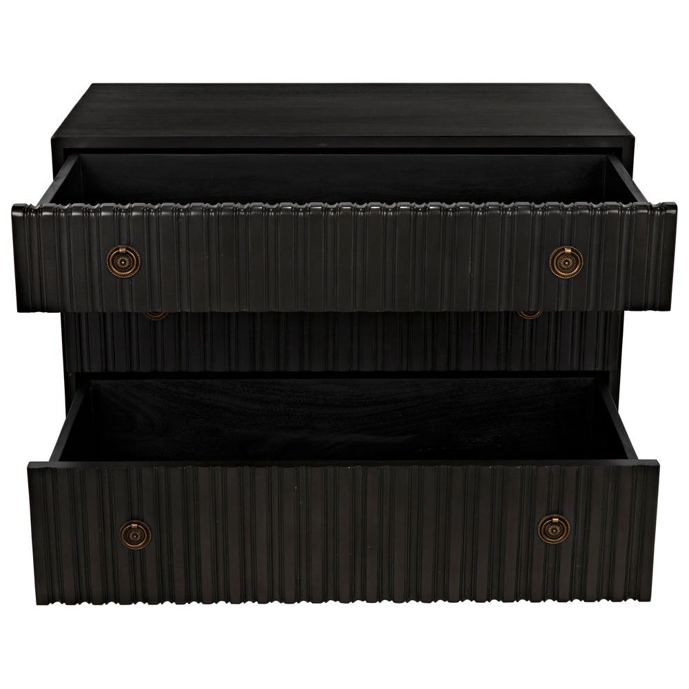 Daryl Dresser, Pale by NOIR