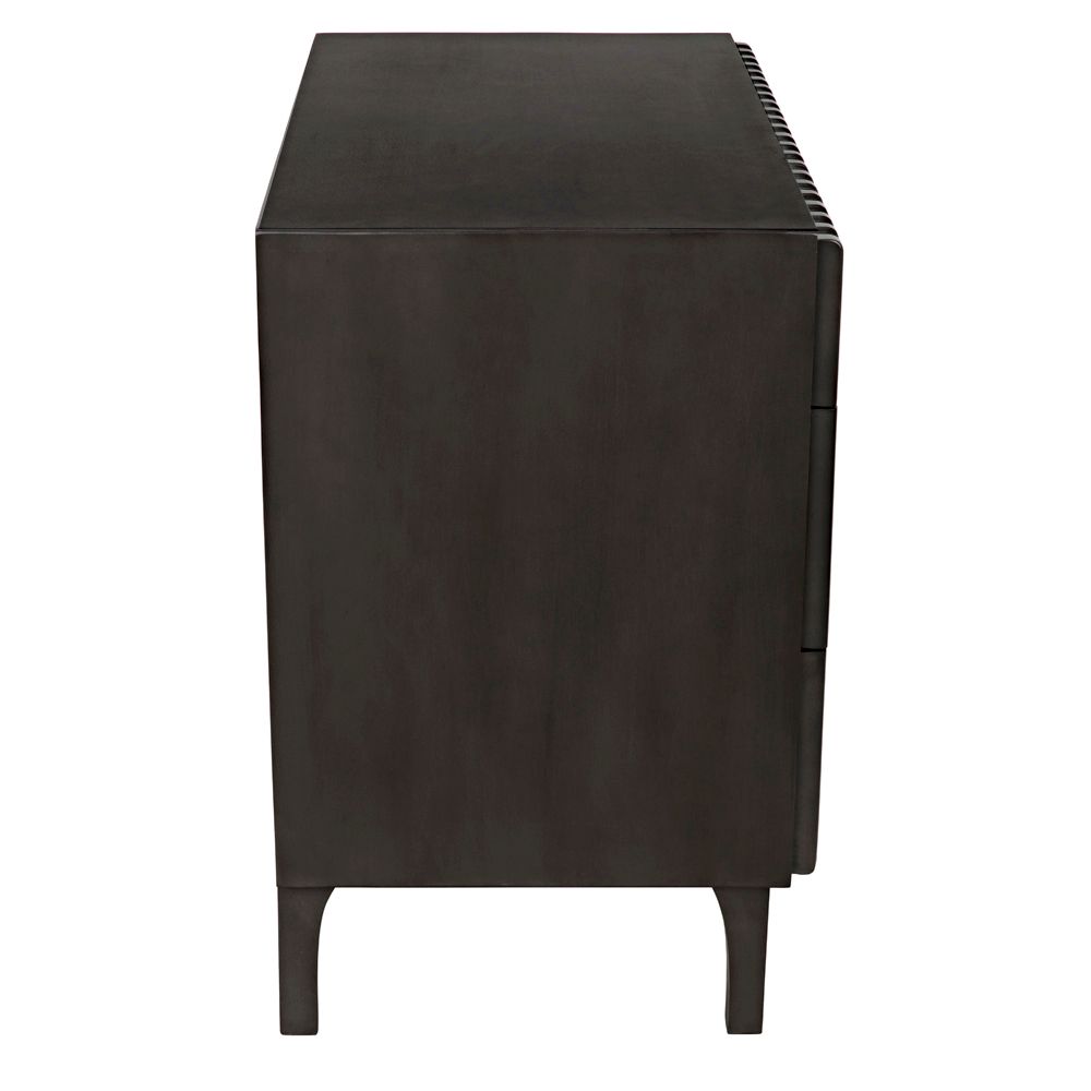 Daryl Dresser, Pale by NOIR