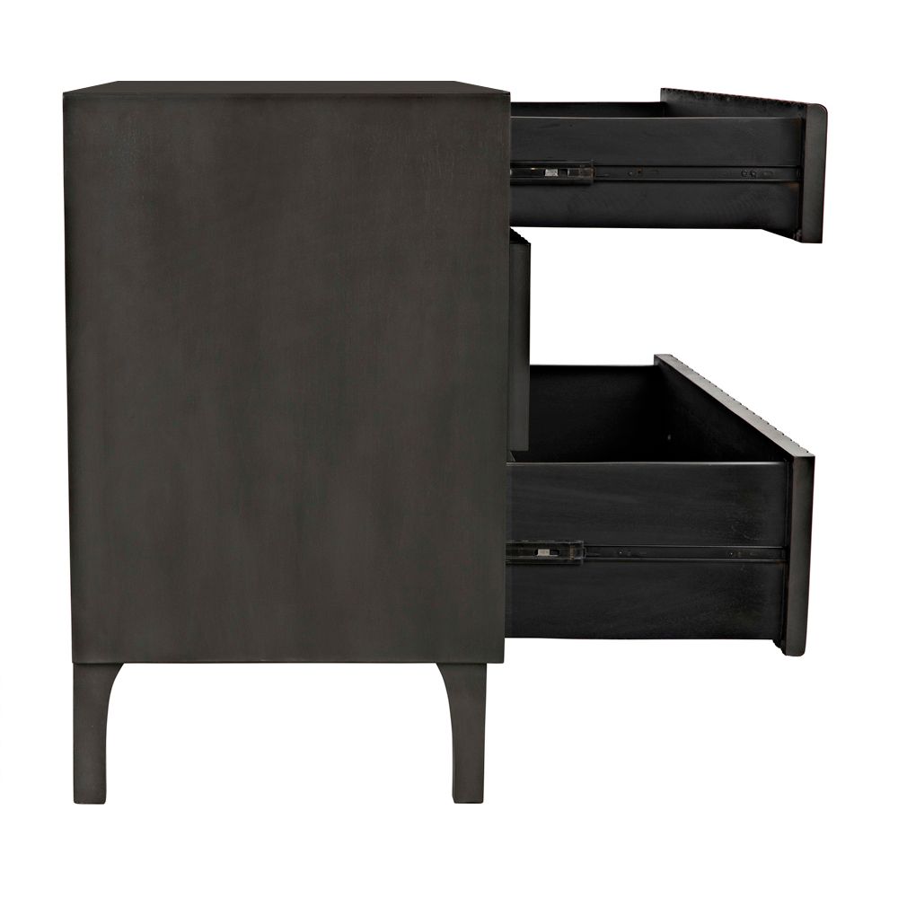 Daryl Dresser, Pale by NOIR