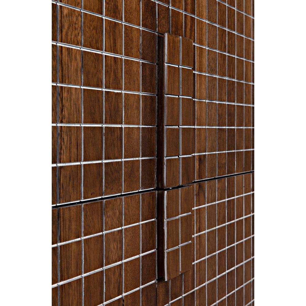 Clash Hutch by NOIR