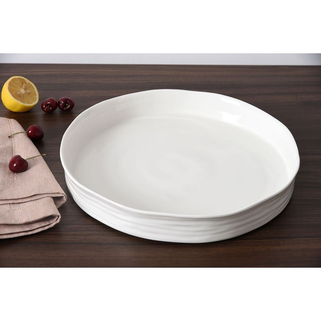 Le Blanc Porcelain Round Platter by Pampa Bay