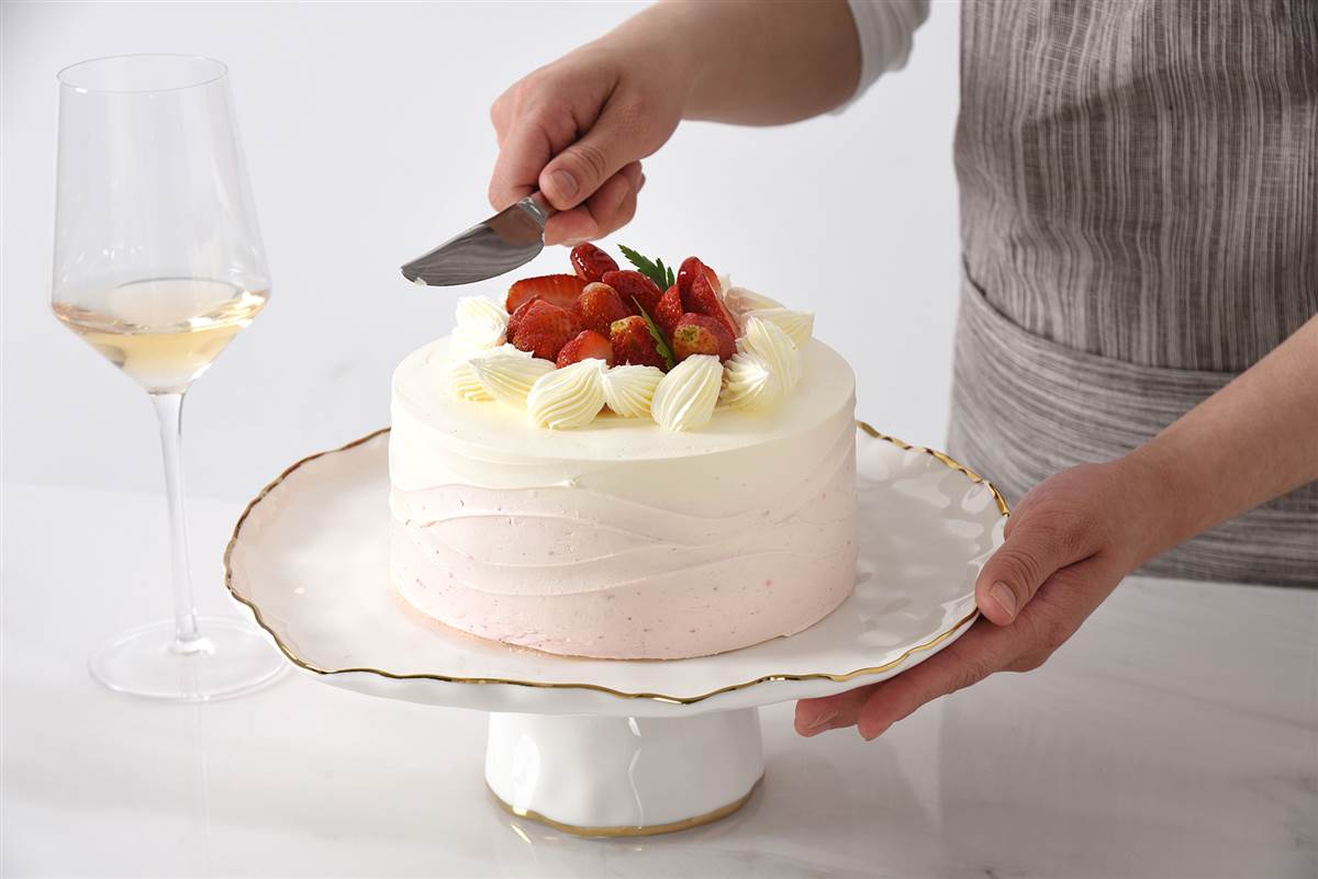 Portofino Round Cake Stand | Pampa Bay by Pampa Bay